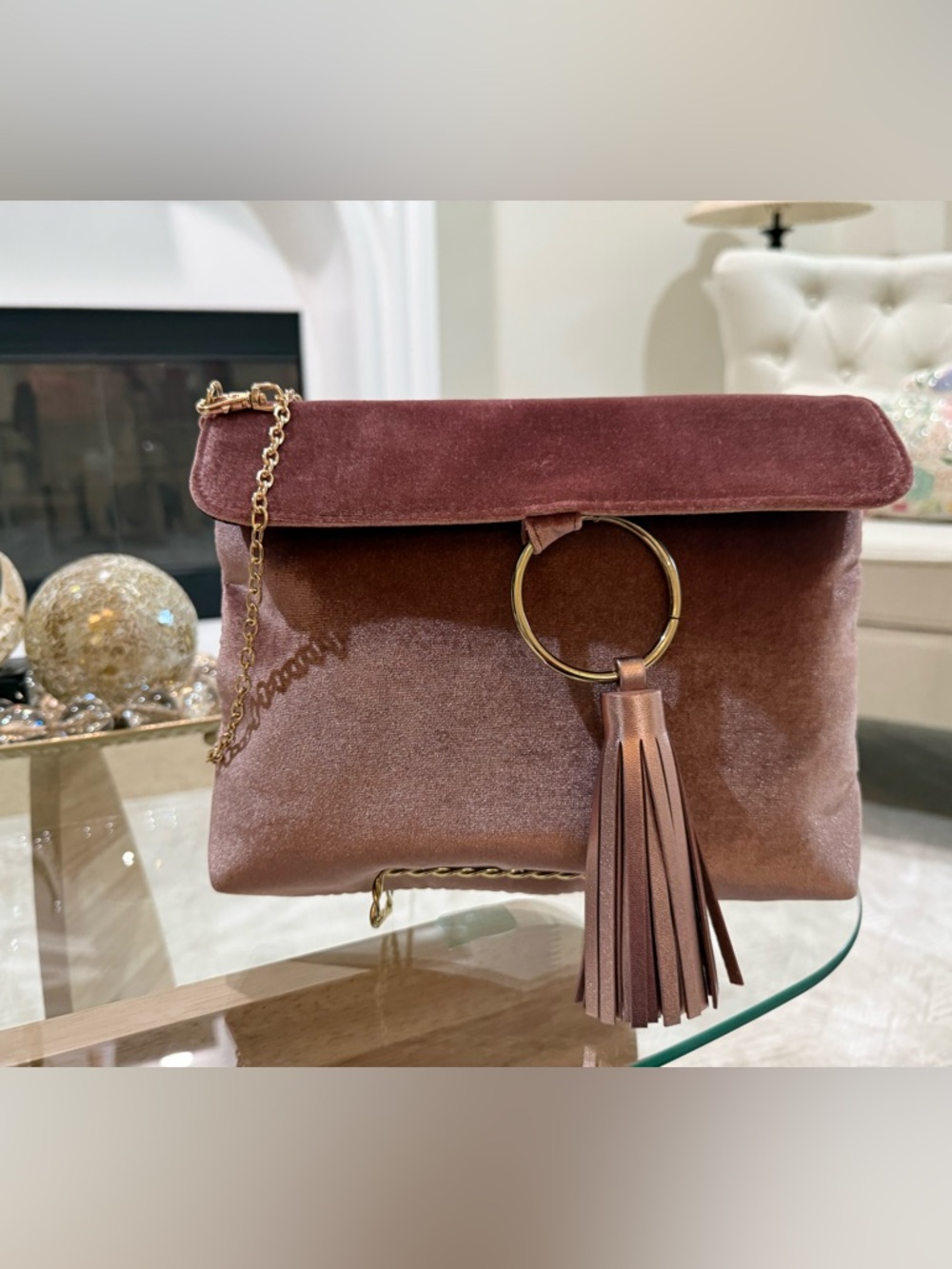 Fashion Bug Velvet Tassel Clutch in Mauve with Gold Ring - Picture 3 of 7